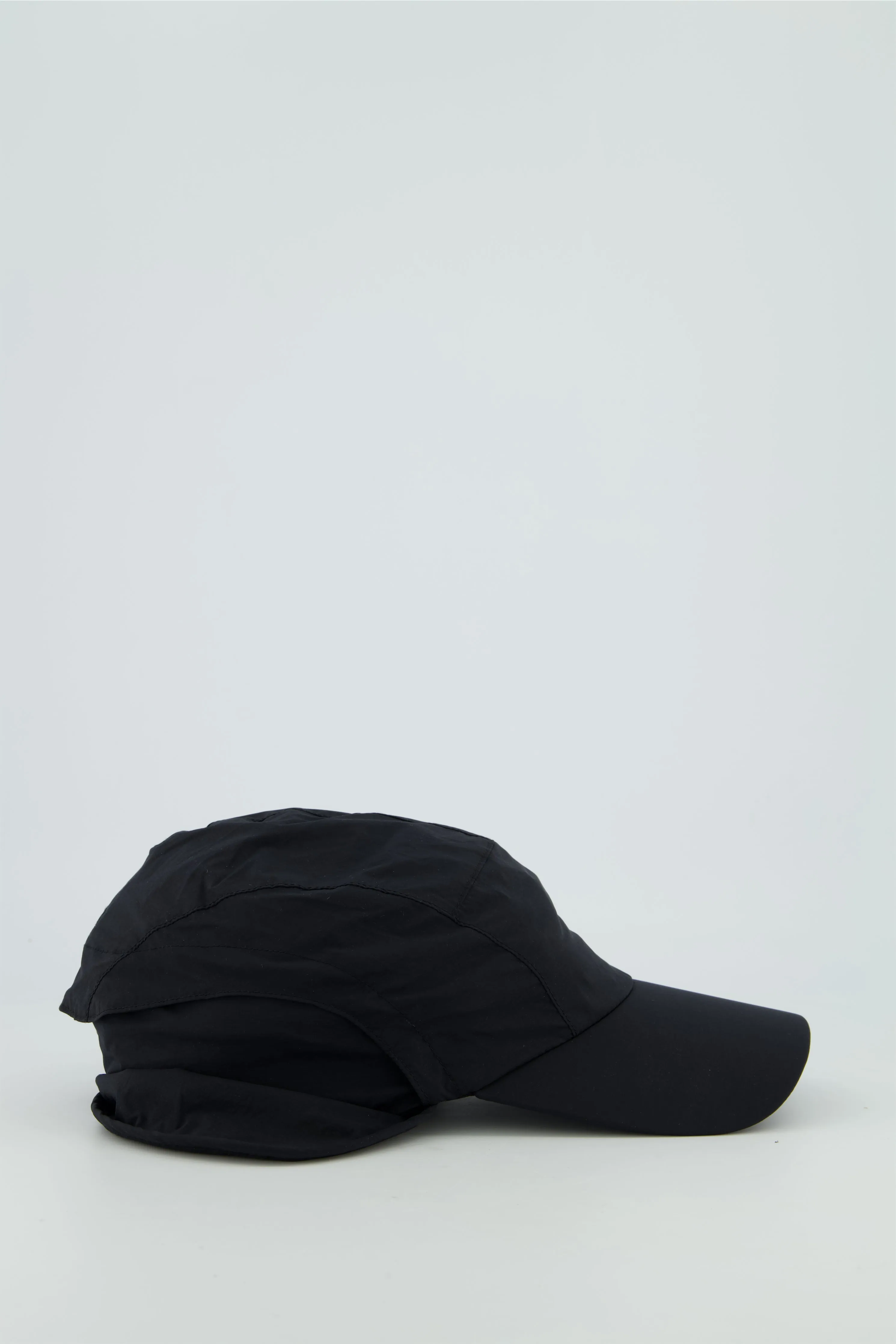 Men's On Running Black Challenger Cap
